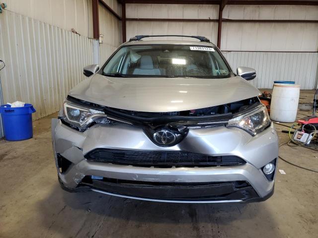 Photo 4 VIN: JTMRFREV1JJ234965 - TOYOTA RAV4 