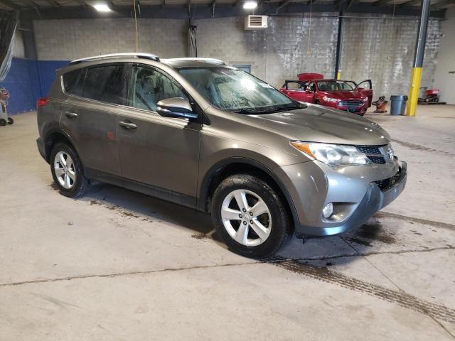 Photo 3 VIN: JTMRFREV2D5010374 - TOYOTA RAV4 XLE 