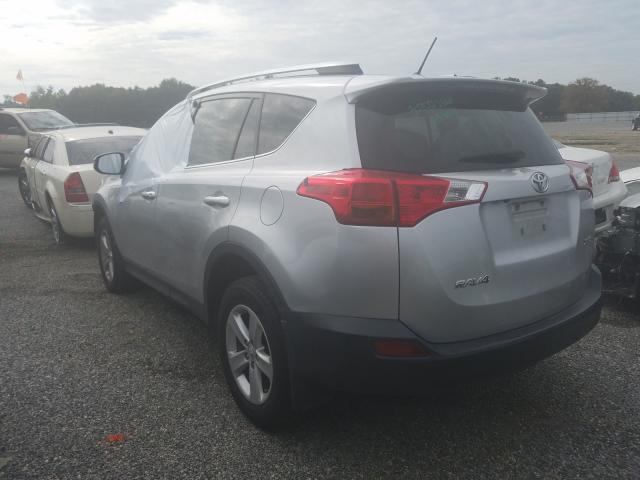 Photo 2 VIN: JTMRFREV2D5023111 - TOYOTA RAV4 XLE 