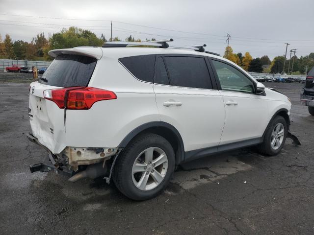 Photo 2 VIN: JTMRFREV2D5027627 - TOYOTA RAV4 XLE 