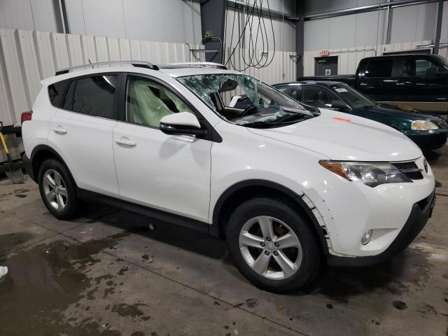 Photo 3 VIN: JTMRFREV2DD010090 - TOYOTA RAV4 XLE 