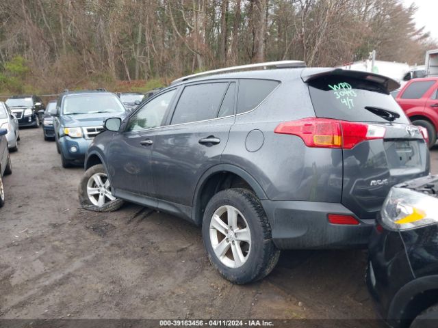 Photo 2 VIN: JTMRFREV2ED049389 - TOYOTA RAV4 