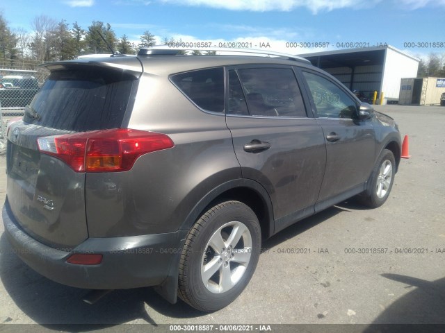 Photo 3 VIN: JTMRFREV2ED068475 - TOYOTA RAV4 