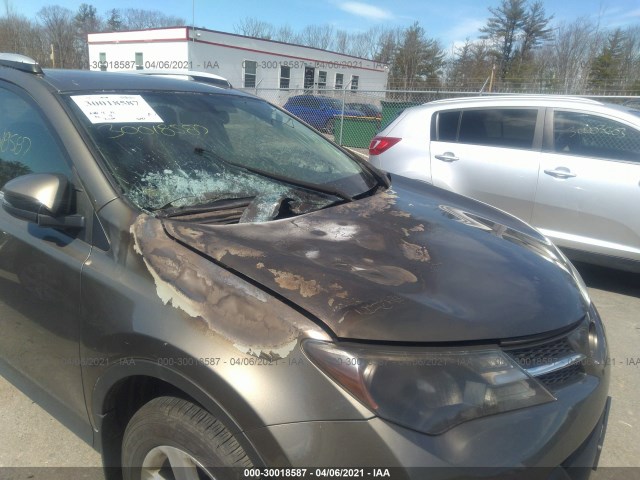 Photo 5 VIN: JTMRFREV2ED068475 - TOYOTA RAV4 