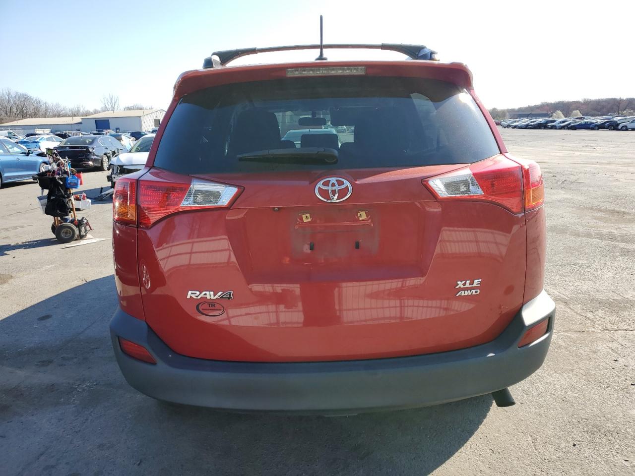 Photo 5 VIN: JTMRFREV2ED094882 - TOYOTA RAV 4 