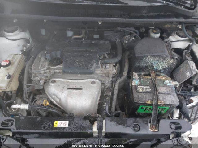 Photo 9 VIN: JTMRFREV2EJ010805 - TOYOTA RAV4 