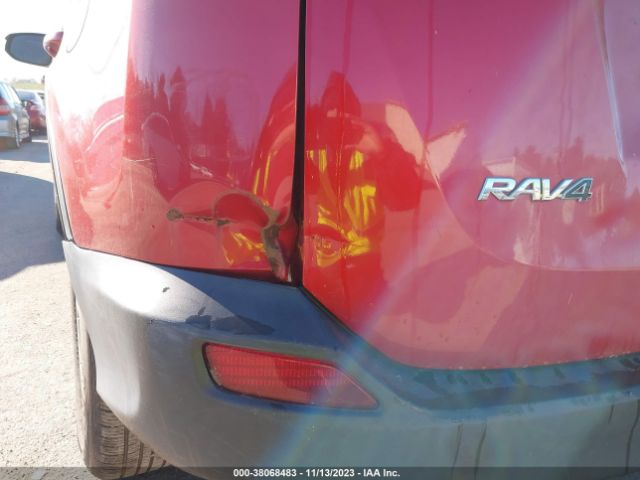 Photo 5 VIN: JTMRFREV2FD099601 - TOYOTA RAV4 