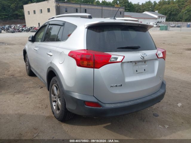 Photo 2 VIN: JTMRFREV2FD110032 - TOYOTA RAV4 