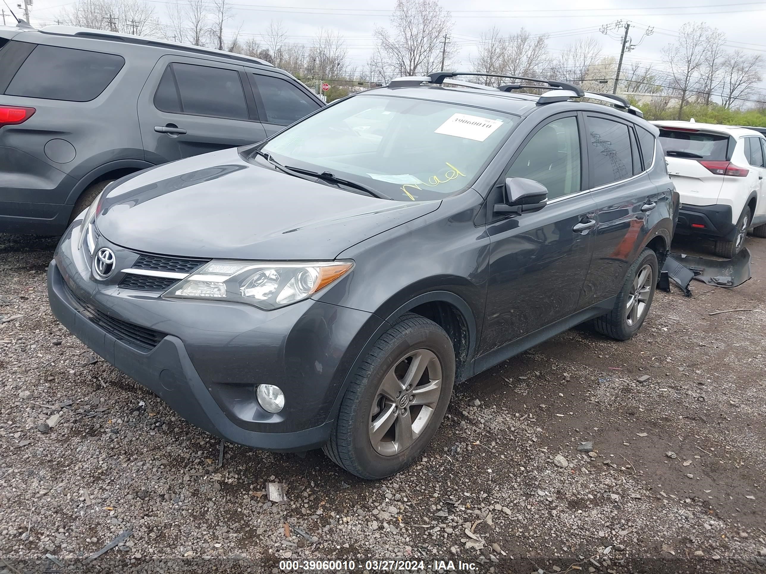 Photo 1 VIN: JTMRFREV2FD132760 - TOYOTA RAV 4 