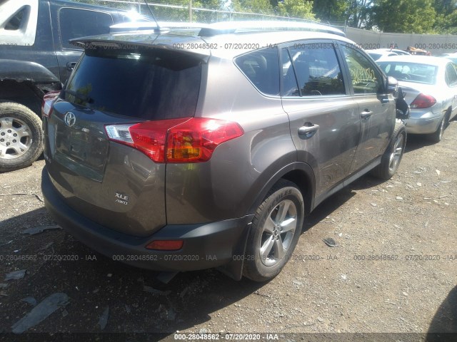 Photo 3 VIN: JTMRFREV2FD166889 - TOYOTA RAV4 