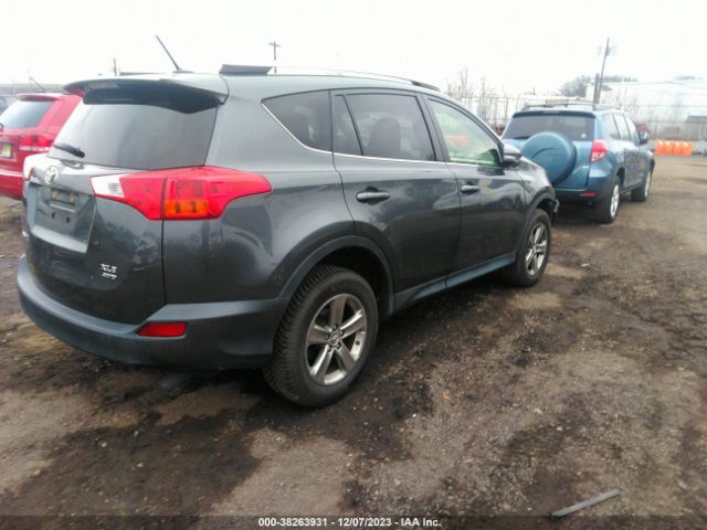 Photo 3 VIN: JTMRFREV2FD172482 - TOYOTA RAV4 