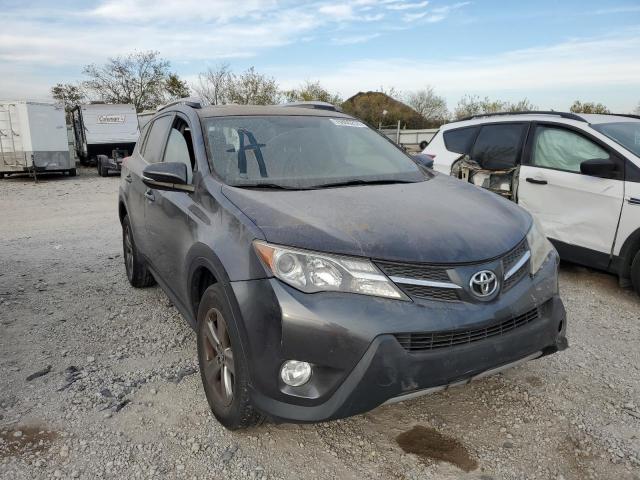 Photo 3 VIN: JTMRFREV2FJ029422 - TOYOTA RAV4 XLE 