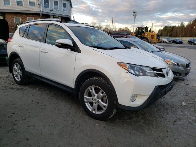 Photo 3 VIN: JTMRFREV2FJ037830 - TOYOTA RAV4 