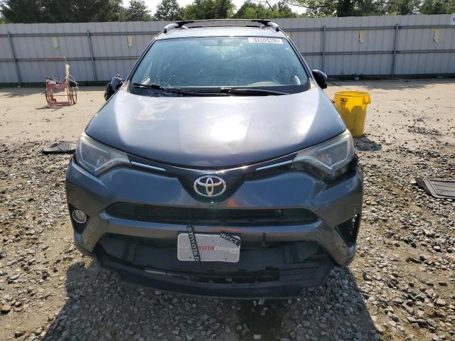 Photo 4 VIN: JTMRFREV2GD189977 - TOYOTA RAV4 XLE 