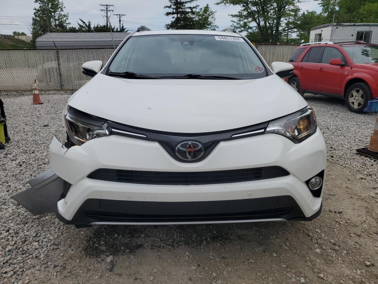 Photo 4 VIN: JTMRFREV2HD212658 - TOYOTA RAV 4 