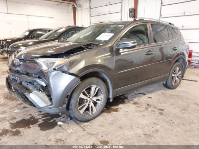 Photo 1 VIN: JTMRFREV2HJ137963 - TOYOTA RAV4 