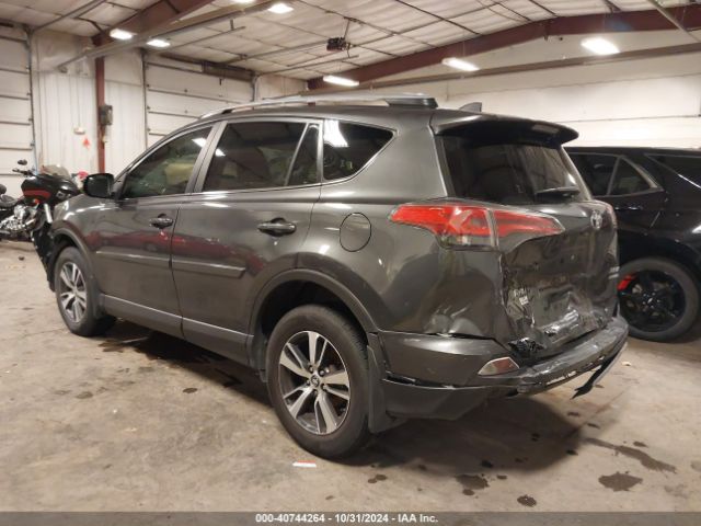 Photo 2 VIN: JTMRFREV2HJ137963 - TOYOTA RAV4 