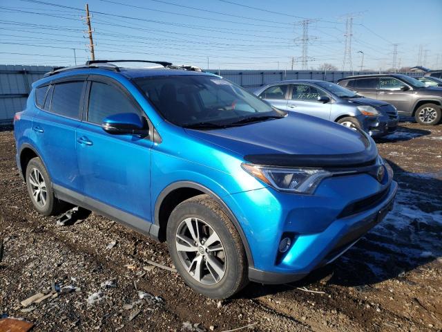 Photo 3 VIN: JTMRFREV2HJ137980 - TOYOTA RAV4 