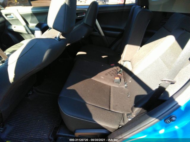 Photo 7 VIN: JTMRFREV2JJ256442 - TOYOTA RAV4 