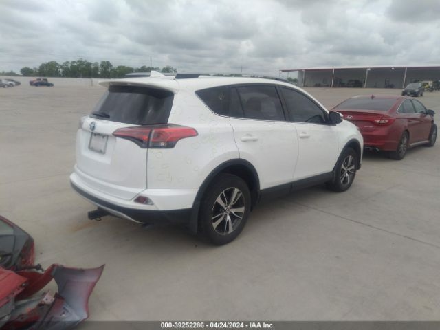 Photo 3 VIN: JTMRFREV2JJ736738 - TOYOTA RAV4 