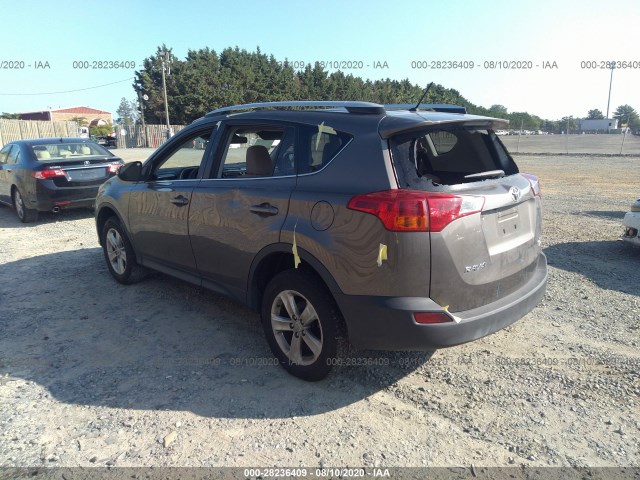 Photo 2 VIN: JTMRFREV3D5004695 - TOYOTA RAV4 