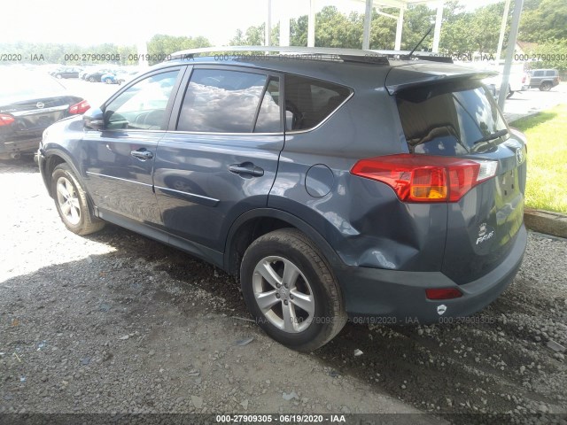 Photo 2 VIN: JTMRFREV3D5017561 - TOYOTA RAV4 