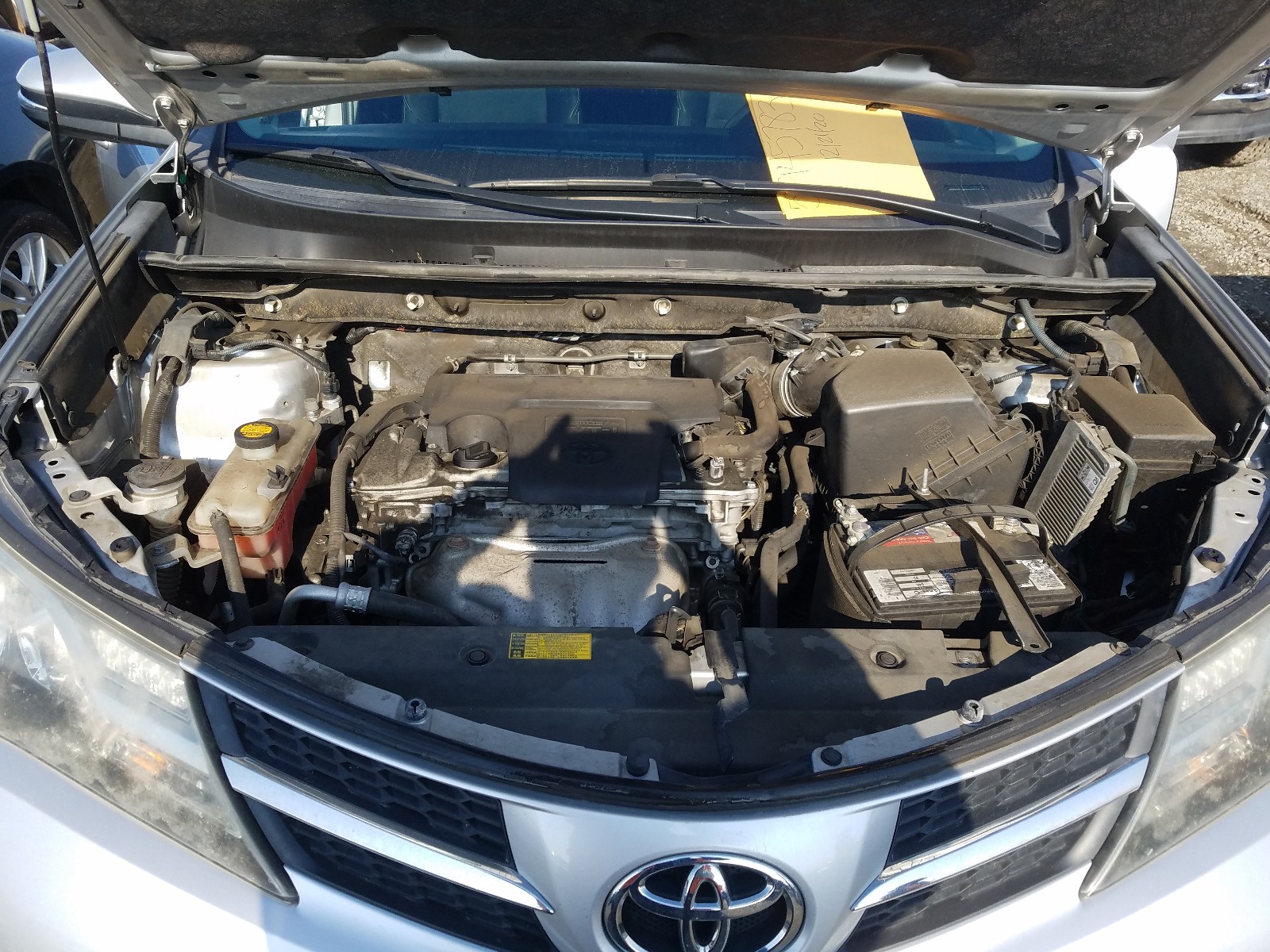 Photo 6 VIN: JTMRFREV3DD003018 - TOYOTA RAV4 XLE 