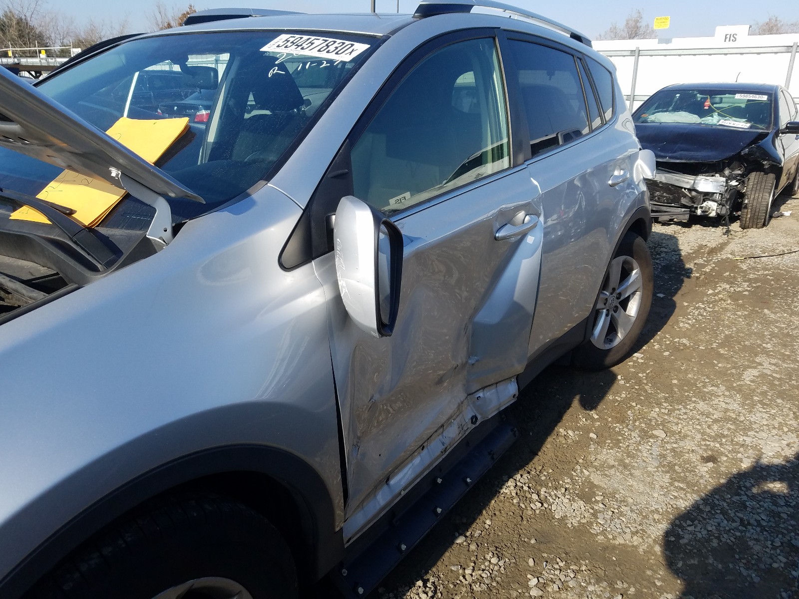 Photo 8 VIN: JTMRFREV3DD003018 - TOYOTA RAV4 XLE 