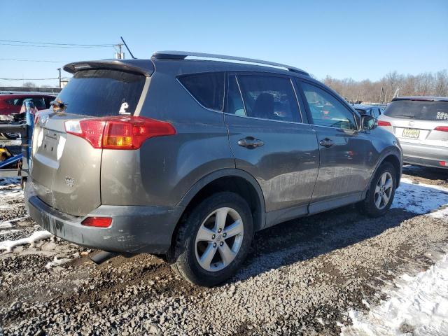 Photo 2 VIN: JTMRFREV3DD037492 - TOYOTA RAV4 XLE 