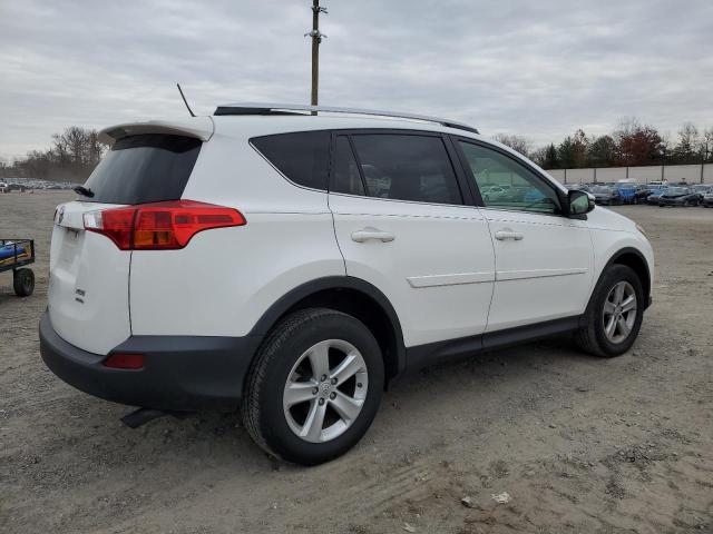 Photo 2 VIN: JTMRFREV3EJ008724 - TOYOTA RAV4 XLE 