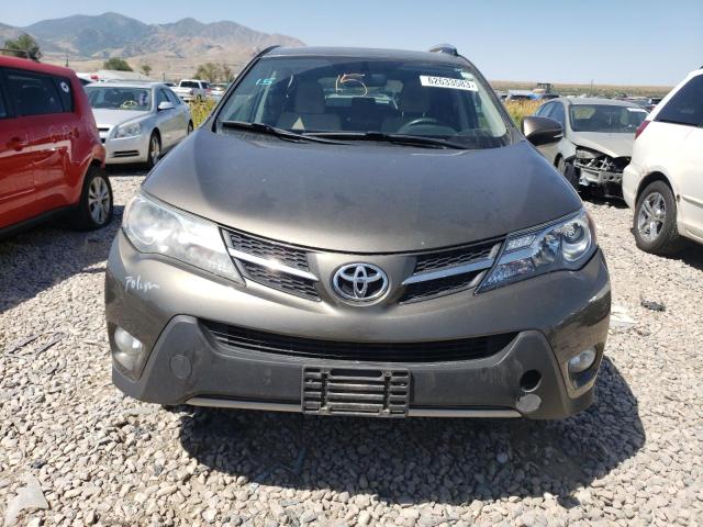 Photo 4 VIN: JTMRFREV3FD140107 - TOYOTA RAV4 XLE 