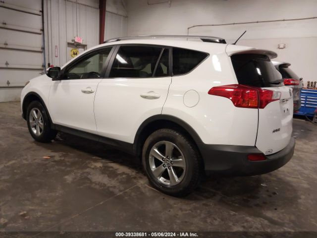 Photo 2 VIN: JTMRFREV3FJ019031 - TOYOTA RAV4 