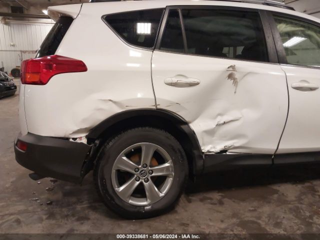 Photo 5 VIN: JTMRFREV3FJ019031 - TOYOTA RAV4 