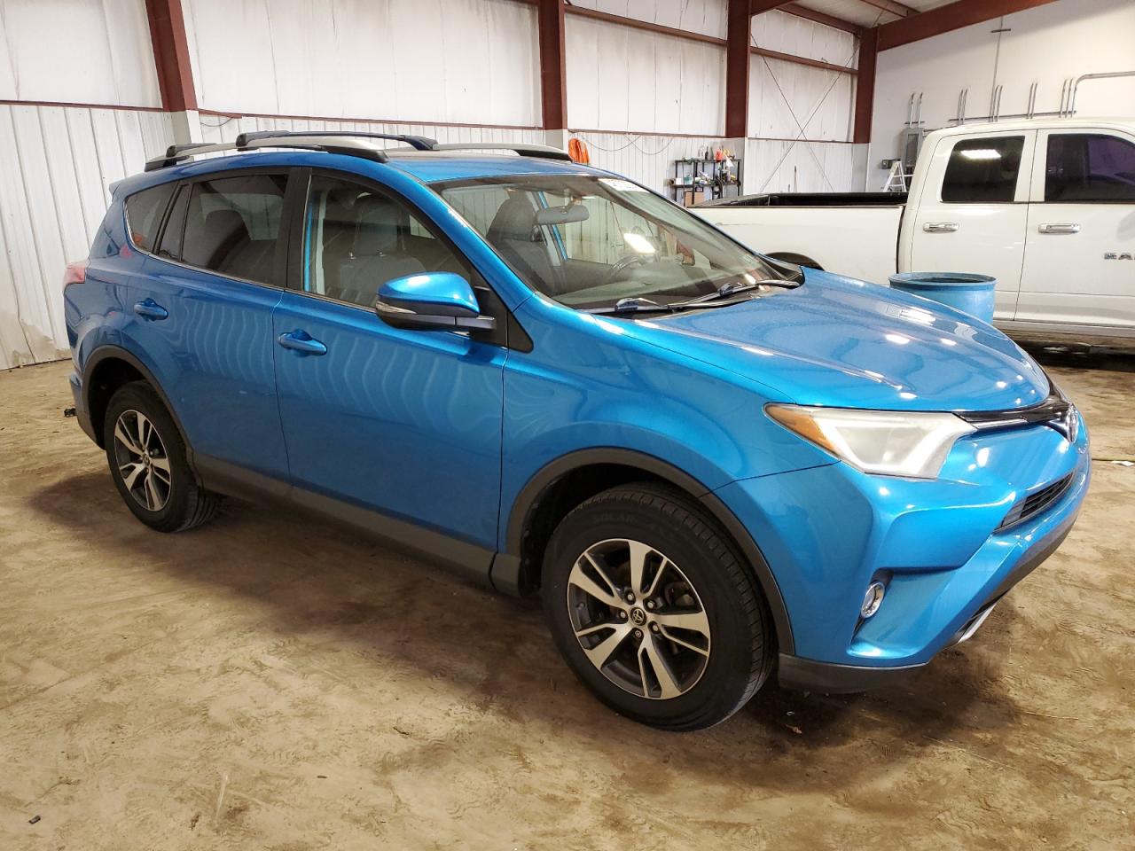 Photo 3 VIN: JTMRFREV3GD176963 - TOYOTA RAV 4 