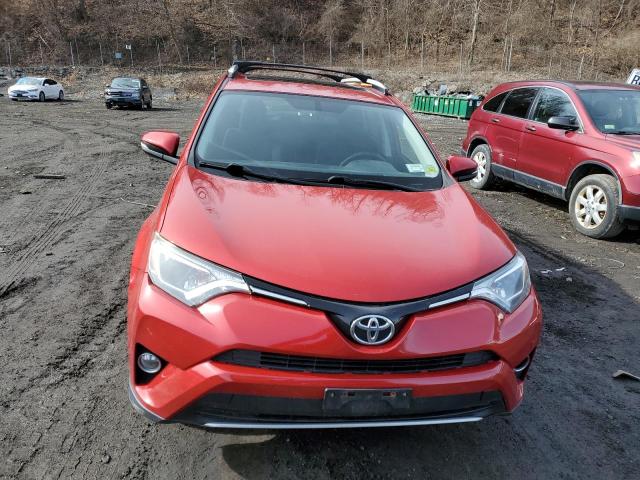 Photo 4 VIN: JTMRFREV3GJ054606 - TOYOTA RAV4 XLE 