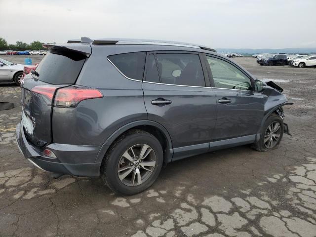 Photo 2 VIN: JTMRFREV3HD212023 - TOYOTA RAV4 XLE 