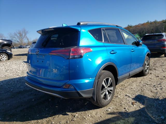 Photo 3 VIN: JTMRFREV3HD214290 - TOYOTA RAV4 XLE 