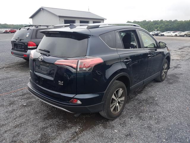 Photo 3 VIN: JTMRFREV3HJ134098 - TOYOTA RAV4 XLE 