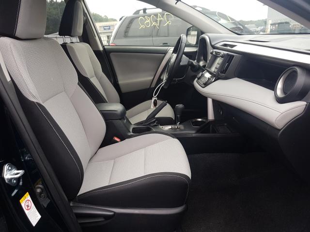 Photo 4 VIN: JTMRFREV3HJ134098 - TOYOTA RAV4 XLE 