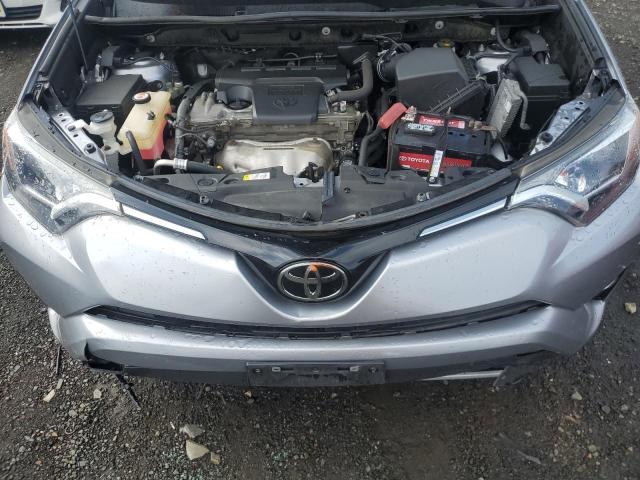 Photo 11 VIN: JTMRFREV3JD239826 - TOYOTA RAV4 