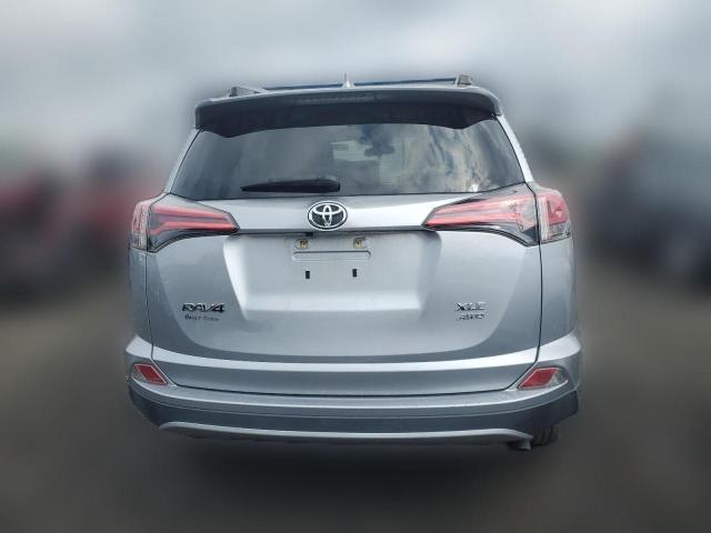 Photo 5 VIN: JTMRFREV3JD239826 - TOYOTA RAV4 