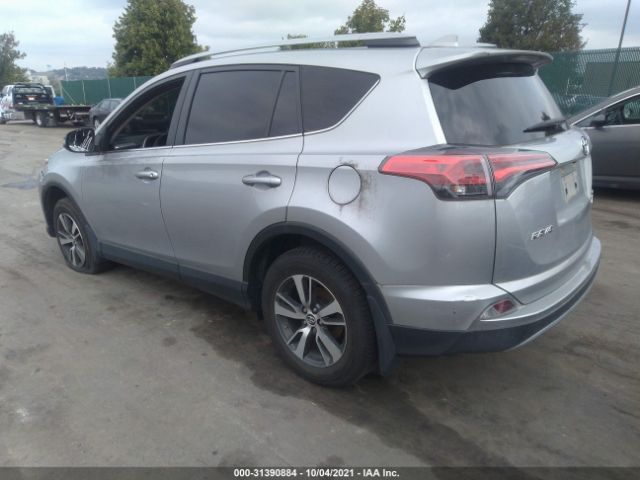 Photo 2 VIN: JTMRFREV3JJ233395 - TOYOTA RAV4 