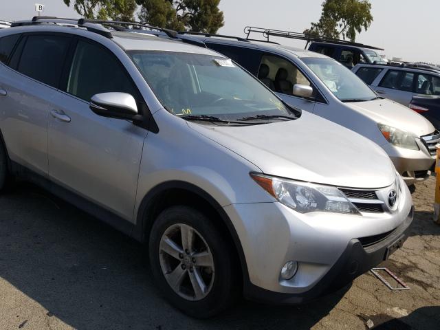 Photo 8 VIN: JTMRFREV4D5004575 - TOYOTA RAV4 XLE 