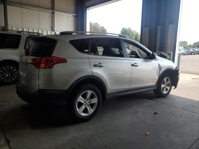 Photo 2 VIN: JTMRFREV4D5019139 - TOYOTA RAV4 XLE 