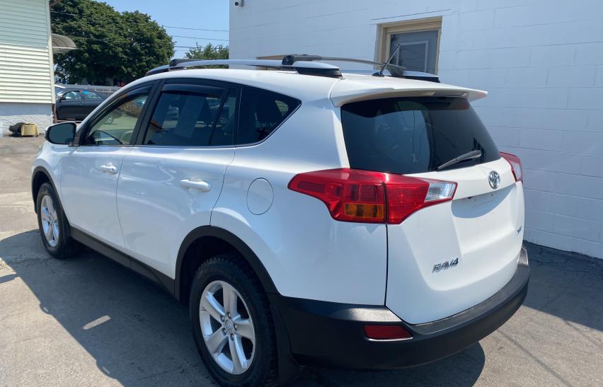 Photo 2 VIN: JTMRFREV4D5024602 - TOYOTA RAV4 XLE 