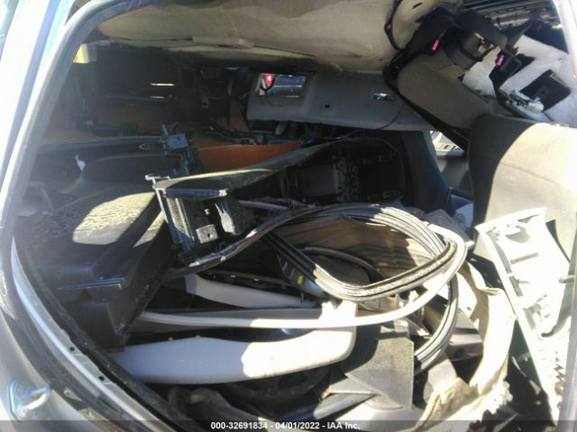 Photo 7 VIN: JTMRFREV4D5025930 - TOYOTA RAV4 