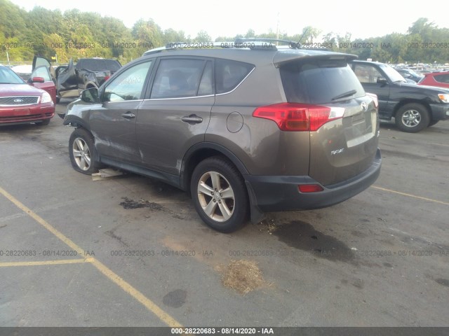 Photo 2 VIN: JTMRFREV4DD043379 - TOYOTA RAV4 