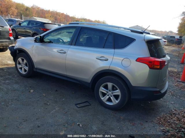 Photo 2 VIN: JTMRFREV4ED071877 - TOYOTA RAV4 