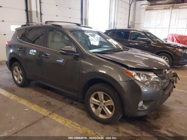 Photo 0 VIN: JTMRFREV4EJ009400 - TOYOTA RAV4 