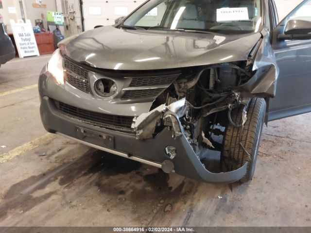 Photo 5 VIN: JTMRFREV4EJ009400 - TOYOTA RAV4 